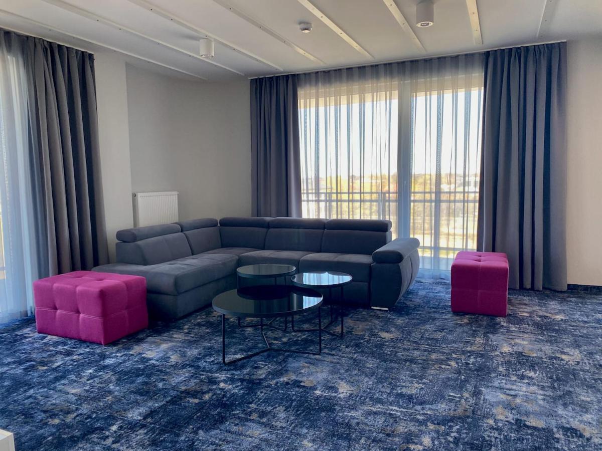 Ferry Resort Мельно Экстерьер фото