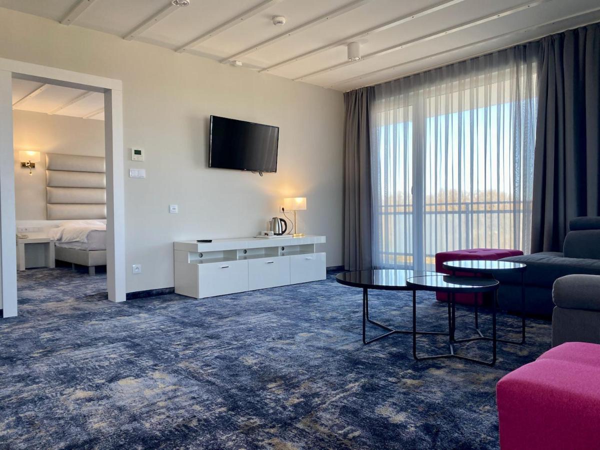 Ferry Resort Мельно Экстерьер фото