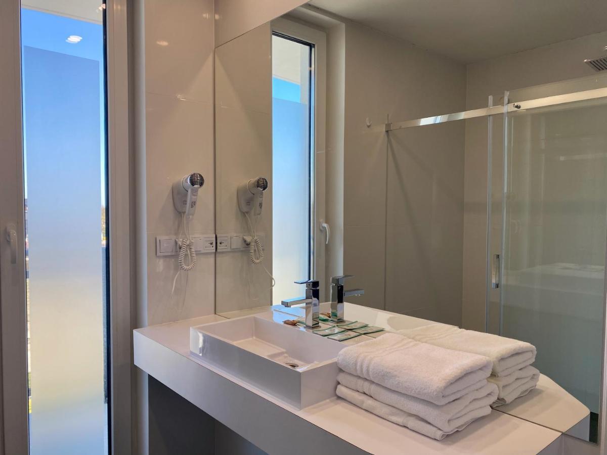 Ferry Resort Мельно Экстерьер фото